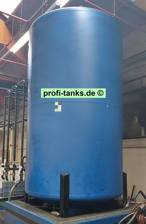 T9 gebrauchter 20.000 L Stahltank innen beschichtet Lagertank stehend mit Podest u. Leiter Zisterne