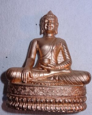 DL Buddha Figur Dekoration 8,5x4,5x10 Standfigur nur kurze Zeit als Deko benutzt einwandfrei erhalte