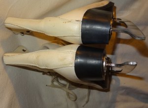 SK Primex Schlittschuhe Gr. 37 weiß Echtleder älter wenig benutzt, gut erhalten nostalgisch Vintage Bild 7