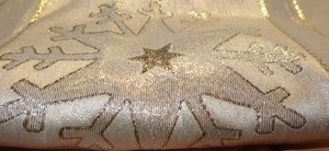 TWL Tischdecke Weihnachtsdecke Tischläufer Polyester goldfarben145x49 Dekoration festlich einwandfre Bild 10