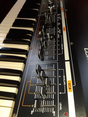 Roland Jupiter 4 fully serviced + Hamburg Wave MIDI Kit Bild 3