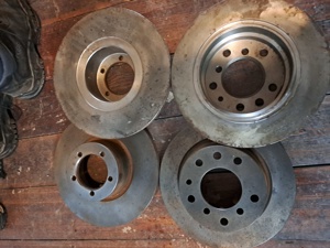 4 Jurid Bremsscheiben BMW 520 i (1980) Flugrost.neu