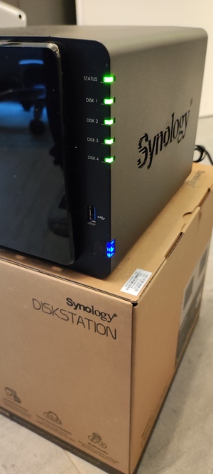 SYNOLOGY DS416 mit 4x 2TB WesternDigital NAS Server Bild 2