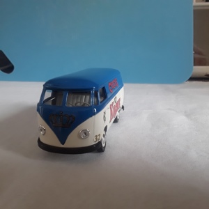 VW Bus Modellauto  Bild 3