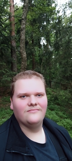 Er sucht Sie