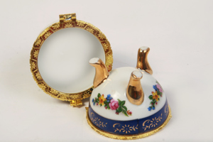 Porzellanei Fabergé-Stil m. Jesuskind Wachs Handarbeit vintage 
