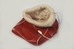 Fußsack elekt. Fußwärmer Heizschuh Fußheizung Zehenwärmer Wärmeschuh Kunstleder rot Lammflor vintage