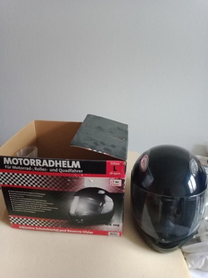 Motorradhelm nicht ganz neu zuverkaufen