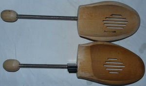 SS4 Schuhspanner Holz Gr.6 44-45 Spiralfeder Echtholz benutzt noch gut erhalten Schuhe Spanner Bild 5