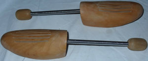 SS6 Schuhspanner Holz Spiralfeder Gr.38 39 Echtholz kaum benutzt einwandfrei erhalten Schuhe Spanne Bild 4