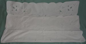TWL Tischdecke Mitteldecke 75x75 weiß Baumwolle Lochstickereien Blumenmuster kaum gebraucht Tischwäs Bild 3