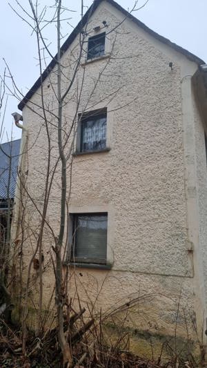 Renovierungsbedürftiges Haus in Oelsnitz Vogtland Bild 4