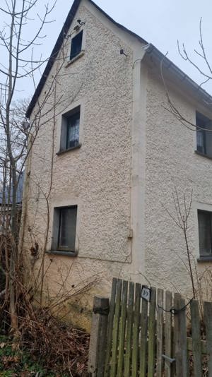 Renovierungsbedürftiges Haus in Oelsnitz Vogtland Bild 5