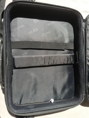 Verkaufe Laptoptasche von Pedea, Farbe: schwarz mit roter Designlinie Bild 5