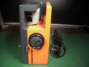 Vintage orange Neckermann Professional 35AF Diaprojektor bgl. Rollei Bild 9