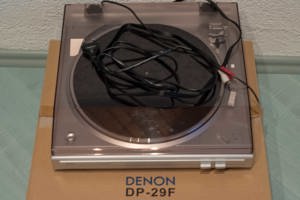 Denon Plattenspieler DP-29F Bild 1