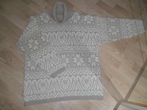 2x Schöne Damen Langarm Pullover Neuwertig!