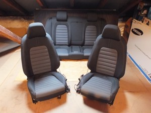 VW Passat CC Sitze - Stoff   vorne und hinten (4-sitzer) Bild 1