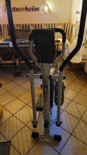 BREMSHEY Orbit-Fit Crosstrainer mit Trainingscomputer, -15 Stufen per Handrad Bild 3