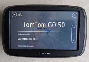 TomTom GO 50   Kfz Navigationsgerät mit 12V Autoanschluss-Kabel mit Europa-Karten Bild 1