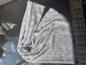 Schöner Schal aus 100% Leinen Bild 2