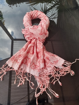 Schöner Schal aus Baumwolle Bild 1