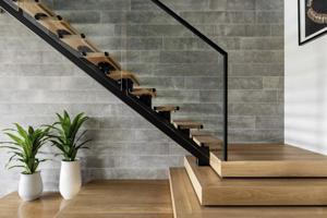 Treppen Holz, Stahl, Glas. Bild 6