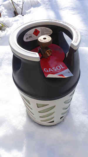 AGA Gasflasche P 10 Schweden Finnland Norwegen mit Adapter Bild 1