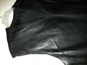 Schwarzes Ledertop, V-Ausschnitt, ohne Ärmel Größe 40 42 Bild 7