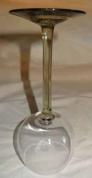 HP Trinkglas Weinglas Römer älteres Glas grüner Stiel ungeeicht 17H 6,2 6,8 gut erhalten alt  Gebrau Bild 3