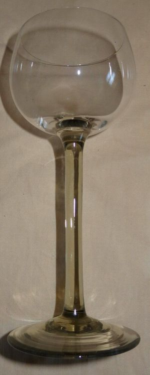 HP Trinkglas Weinglas Römer älteres Glas grüner Stiel ungeeicht 17H 6,2 6,8 gut erhalten alt  Gebrau Bild 1