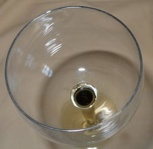 HP Trinkglas Weinglas Römer älteres Glas grüner Stiel ungeeicht 17H 6,2 6,8 gut erhalten alt  Gebrau Bild 4