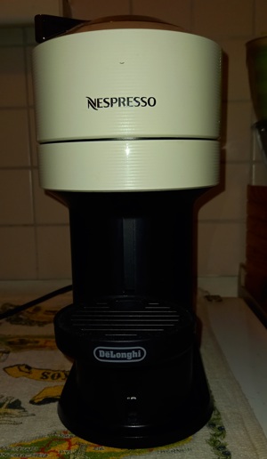 DELONGHI Nespresso Vertuo Next (inkl. Abfallbehälter) Bild 4