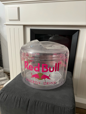 Red Bull Eiswürfelbehälter Bild 2