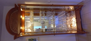Vitrine Glasvitrine massiv beleuchtet Standvitrine Esszimmer Wohnzimmer  Bild 9