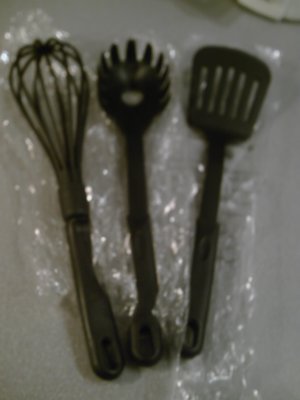 NEU Küchenhelfer Schneebesen Greifzange Küchenfreund