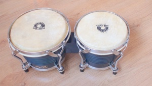 Bongo. Neuwertig. Club Salsa Percussion. Blau. Versand kostenfrei, Tasche dabei