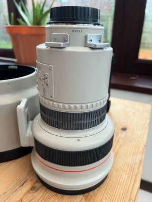Canon EF 200mm f 1.8 Objektiv Bild 10