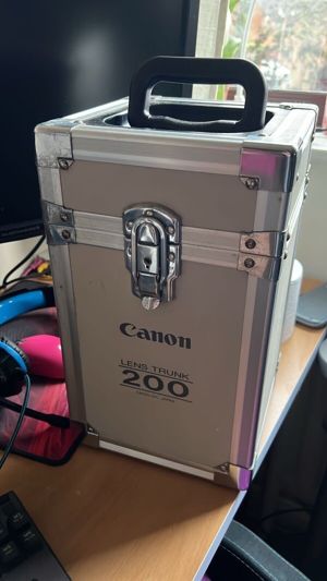 Canon EF 200mm f 1.8 Objektiv Bild 2