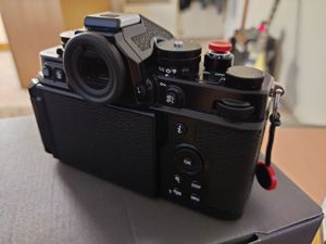 Nikon Z F mit 28mm   F 2.8 Objectiv Bild 4
