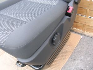 VW T5 T6 Beifahrersitz Einzelsitz Sitz Tasamo mit Konsole Bild 4
