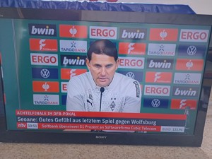 Sony Bravia LCD Farbfernseher 45 Zoll