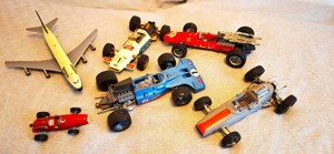 Schuco Modelle--4 Autos 1 :16 und 1 Kleiners &1 Flugzeug etwas Größer ca 25 cm  Bild 3