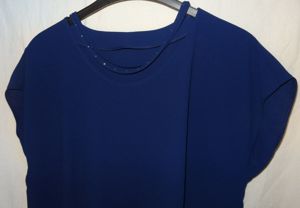 KA Bluse Tunika Gr. 44 Blau Polyester Sommerbluse ärmellos kaum getragen einwandfrei Damenbluse Bild 2