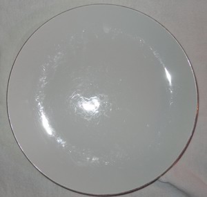 C Winterling Röslau Bavaria Speiseteller flach weis Goldrand 24,2 gut erhalten alt Porzellan Teller 