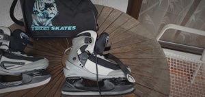 Eishockey-Schlittschuhe für Herren, Größe 44 für 45 VHB zu verkaufen.  Bild 1
