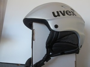 Zwei Ski-Helme