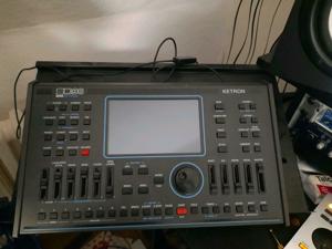 Ketron SD90