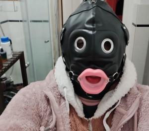 Flausch Sissy Cross Dwt. sucht Anonyme Benutzer! Bild 4