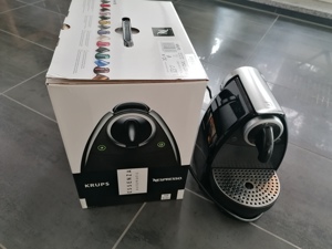 Nespresso Kapselmaschine Krups essenza XN2120, voll funktionsfähig, schwarz Bild 2